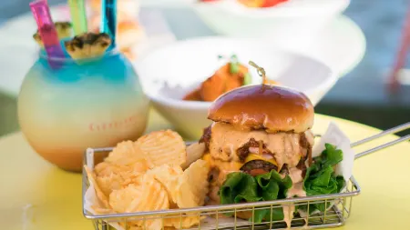 Essex House Hotel Отели рядом с достопримечательностью «Майами-Бич - Юг Бич»