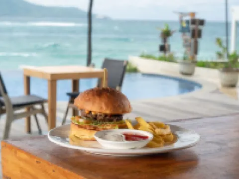 吉利艾爾環礁度假村-Waringin Hospitality旗下