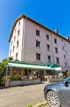 Logis - Hôtel Restaurant Bellevue Annecy Hotels in Argonay