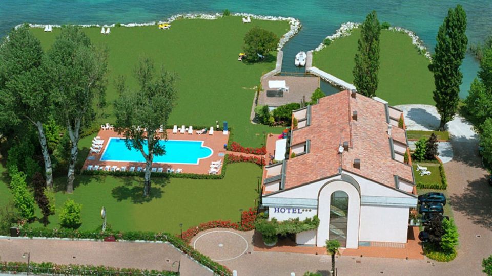 Yachting Hotel Mistral