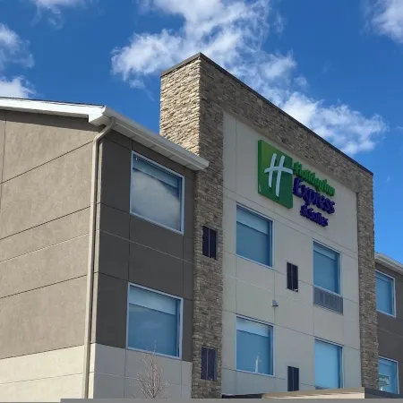Holiday Inn Express & Suites ELYRIA by IHG