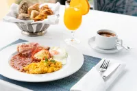 Hotel Black Tulip - Porto Gaia - breakfast