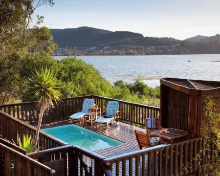 Oyster Creek Lodge Hotels in Knysna