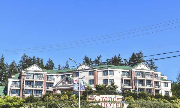 The Grand Hotel Nanaimo