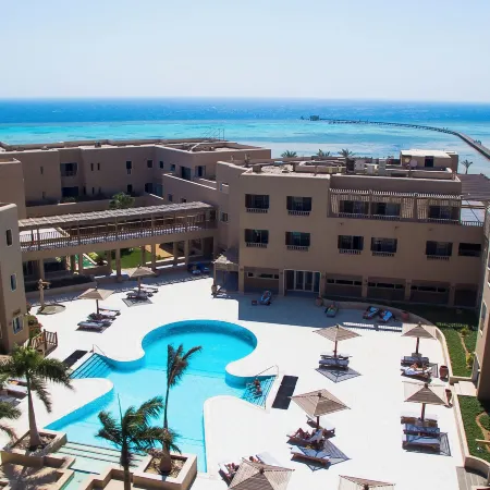 The Breakers Diving and Surfing Lodge Soma Bay