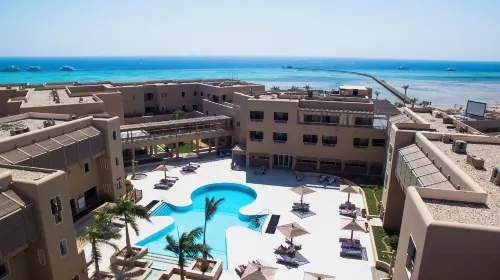 The Breakers Diving and Surfing Lodge Soma Bay - 4-Star