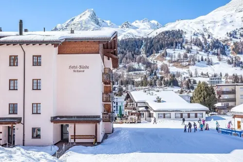 โรงแรม บุนด้า ดาโวส