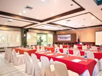Chali Beach Resort and Conference Center فنادق في كاجايان دي أورو