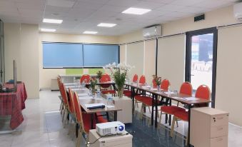 New Century Hotel Cau Giay