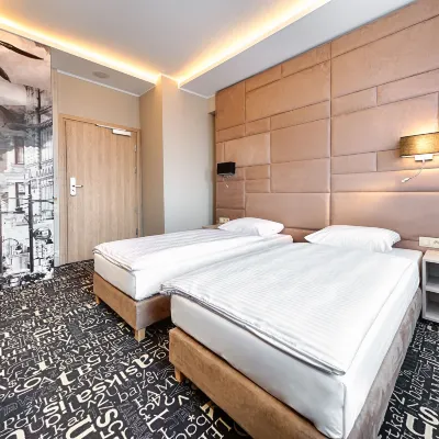 โรงแรมซิติ ลอดซ์ โรงแรมใกล้สนามบินวลาดีสลาว์ เรย์มอนต์