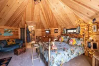 Sweet Donside Cabins Hotels in 