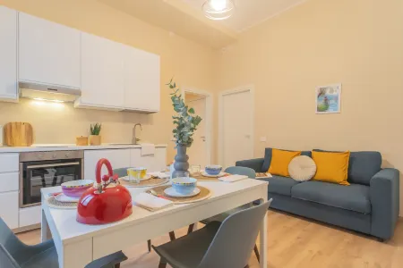 Simar Apartments Nearby Como S G Train Station by Rent All Como