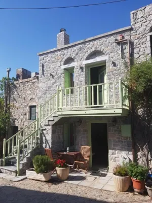 Aegean Bliss Residences Avgonima Hotels in Chios
