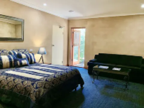 Estate Tuscany Hotels in Pokolbin