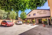 Hotel Roma Tiburtina Metro Hotels near Lunghezza