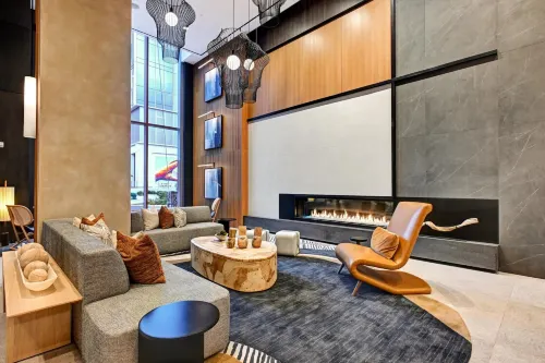 Global Luxury Suites at Town Center - Pools