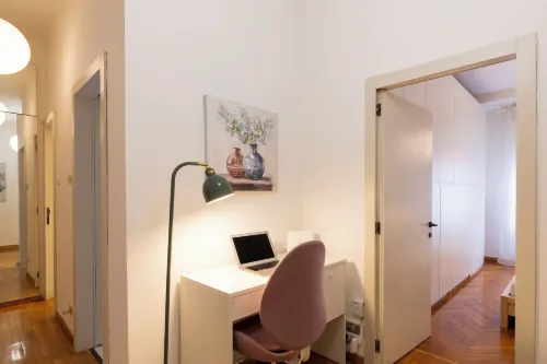 โนต้า มี - ลินาเต รีทรีท - ฟอร์ลานินี เอ็ม4