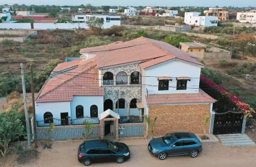 Keur Adiana Hotel a Saly Portudal