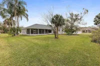 Sunrise Oaks