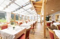 Berghotel Jochgrimm - Your Dolomites Home Hotels in Monte San Pietro