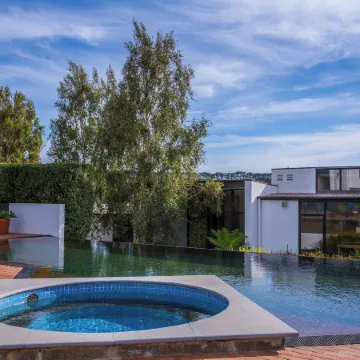 Waurn Ponds Estate