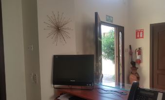 All Days Inn and Out
