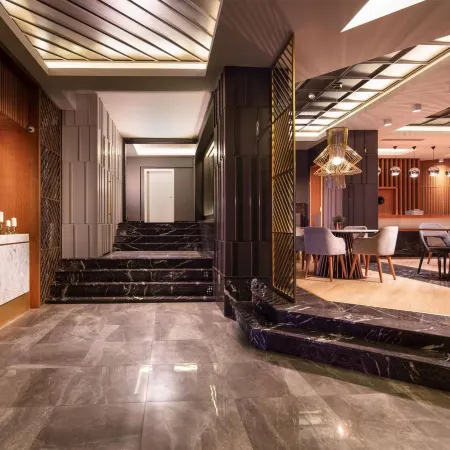 B Loft Hotel