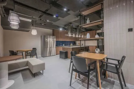 Noli Wrzeszcz Отели рядом с достопримечательностью «Длинный Рынок»