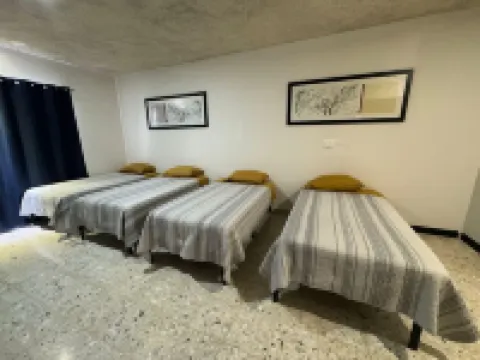 เจอีซาวี สวีทส์