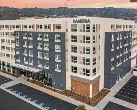 Cambria Hotel Burbank Airport Hotels in Burbank
