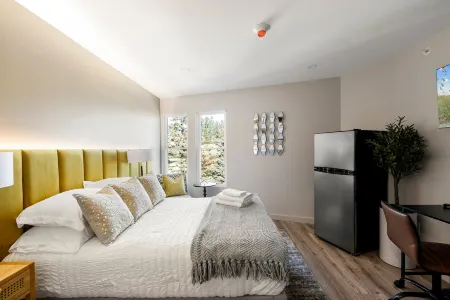 Cozy Ambiance with Free Parking and Modern Amenities - Charming Oasis Отели в г. Миддлтон