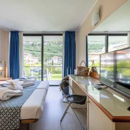 Hotel Holiday Sport & Relax Hotels in Torbole