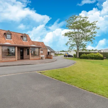 Chalet in de Haan Near Sandy Beaches