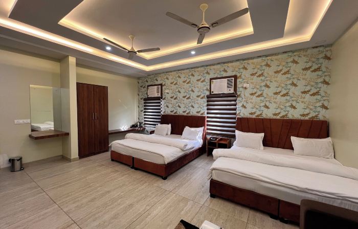 Kesari Guest House