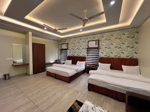 Kesari Guest House Hotels in Churu