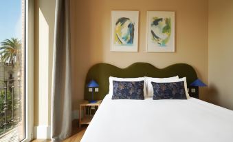 Numa Seville Prestigio