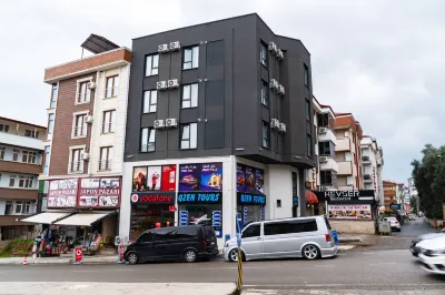 Qzen Suit Apart Hotels near Trabzon Airport