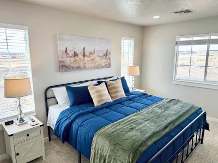 Private Upstairs Apartment with Game Room on 5 Acre Ranch