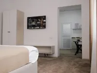 UNO Hotel Jalal-Abad Hotel di Suzak