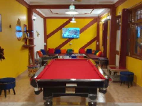 Hogwartz Hostel Hotels in Kasol