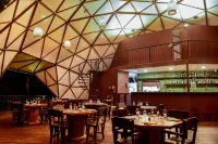 تريكر جلامبينج