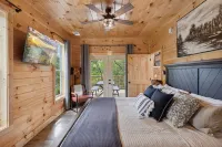 Chasing the Son Cabin 3 Bedroom Cabin by RedAwning