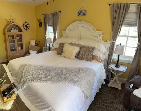 Glen Ellen Inn Secret Cottages