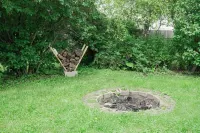 Beachy 3-bedroom upper with WiFi and AC minutes from Lake Michigan