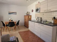 Separate vacation apartment close to the sea (800m) in Wustrow, quiet central location, WLAN