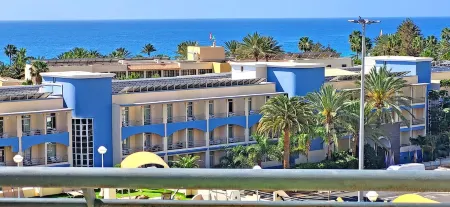Apartment BUENA VISTA (Palm Garden) Morro Jable, sea view, pool Отели в г. Морро Хабле