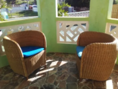 LITTLE BAY....A QUAINT STUDIO  to rest