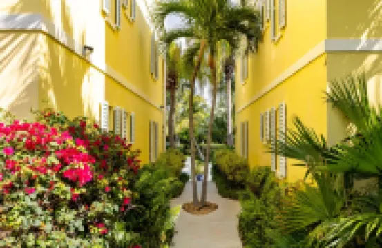 Casa Eden - 1-BR Condo in Charming Grace Bay