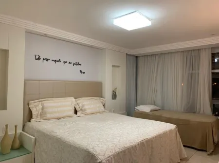 Beach House (Eliasbeachhouse)Near Beach Park Отели рядом с достопримечательностью «Аквапарк "Бич Парк"»