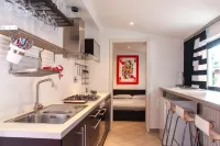 Apartment with Private Park